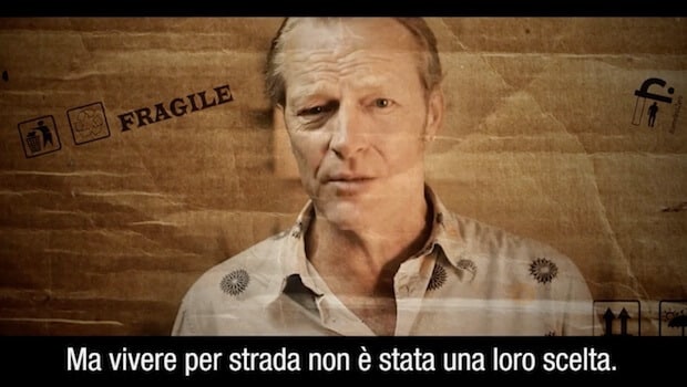 Iain Glen è con #HomelessZero